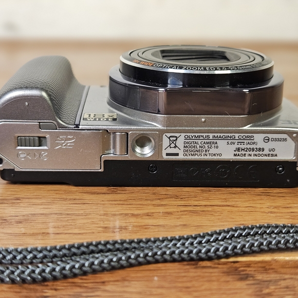 Olympus Silver Digital Camera - Picture 9 of 9